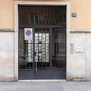 Appartamento Oskar - Tre Ponti, Milano